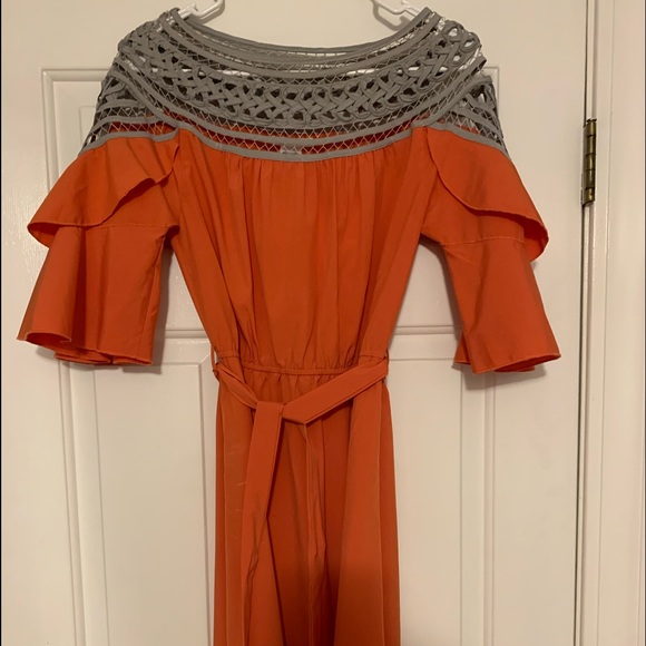 Cute dress!! Never worn! - Picture 2 of 6